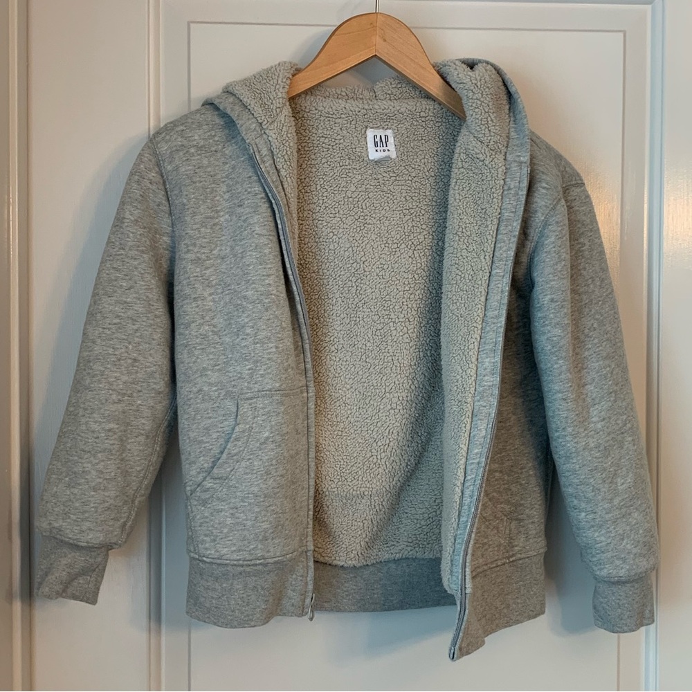 Gap Kids Cozy Sherpa Sweatshirt Hoodie in Light Heather Gray